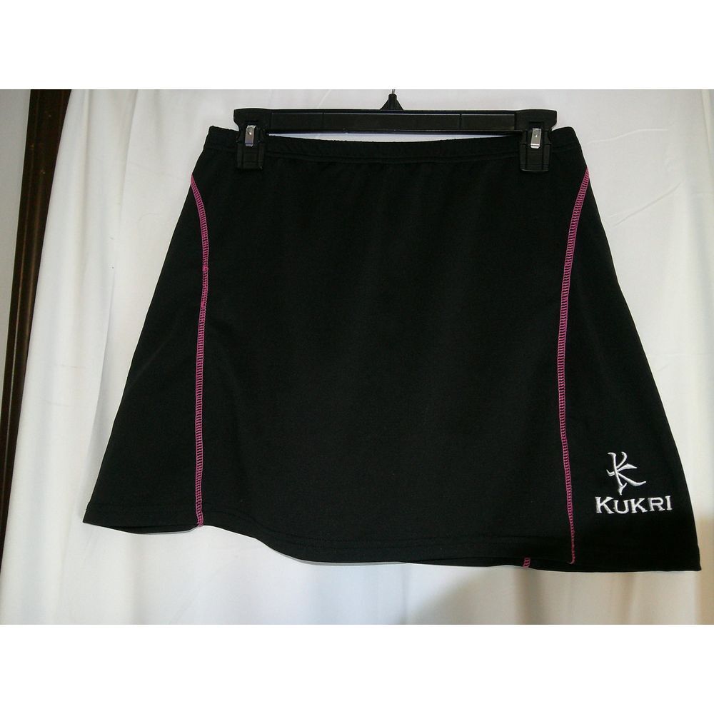 Kukri‎ Sports Black Tennis Skirt with Pink Contrast Stitching Athletic Skort 12L